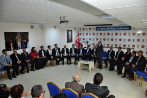 SİLİVRİ AK PARTİ`DE BAYRAM ÇOŞKUSU YAŞANDI