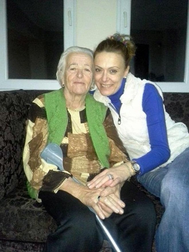 AYŞE DENİZCi TOPRAĞA VERİLDİ