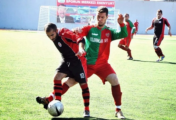 ALİBEYSPOR ÖRNEK İDMANYURDU`NU MAT ETTİ : 2-0