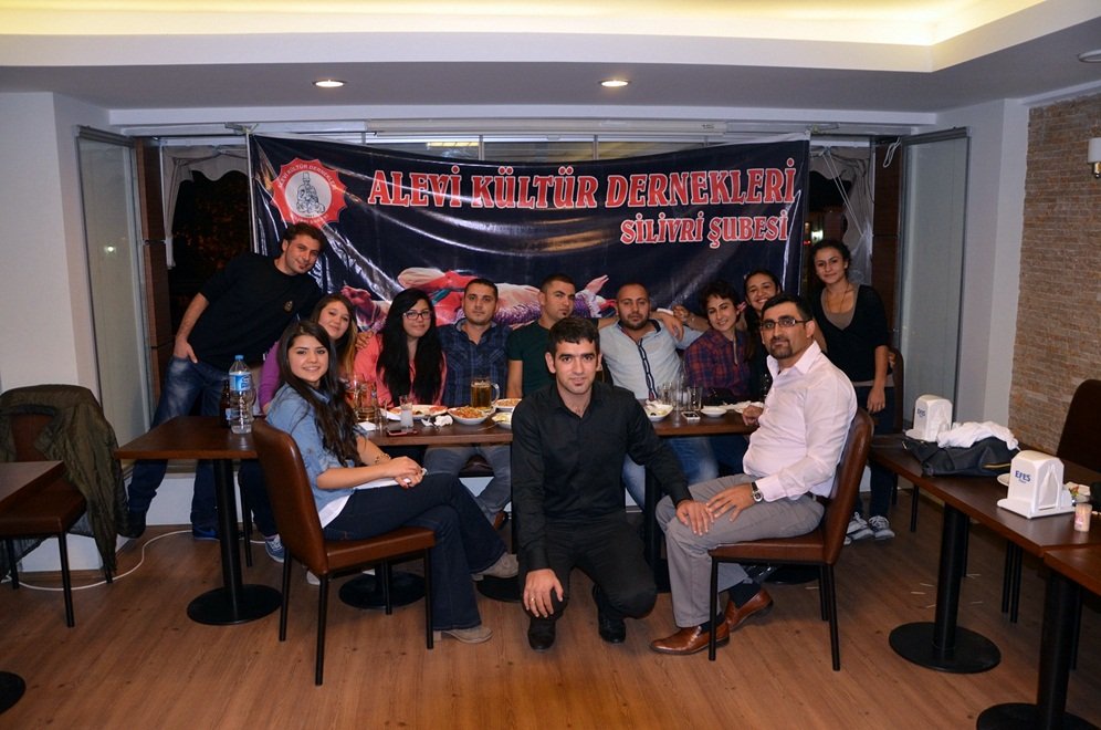 ALEVİ GENÇLER BAŞKANINI SEÇTİ