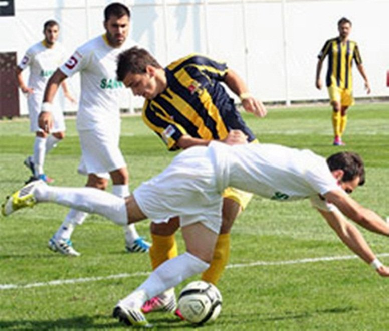 KUPA BEYI SİLİVRİSPOR KARTAL”I DA AVLADI:2-1