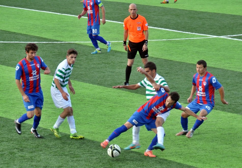 SİLİVRİSPOR ÜÇ ATTI, ÜÇ ALDI :3-0