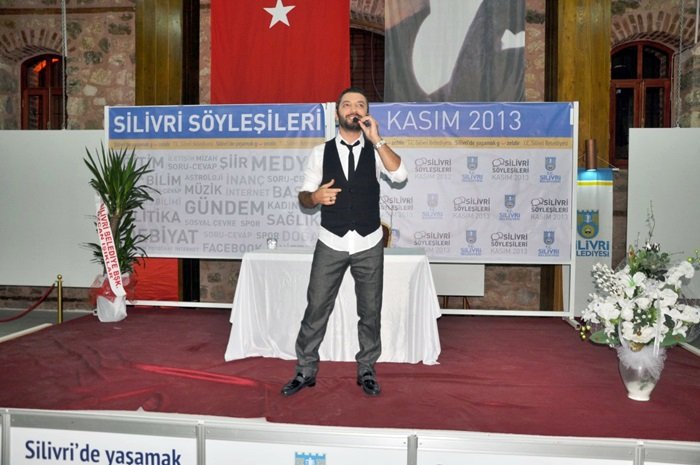 AŞKIM KAPIŞMAK; “ANI YAŞAYIN, HAYATIN TADINI ÇIKARIN”