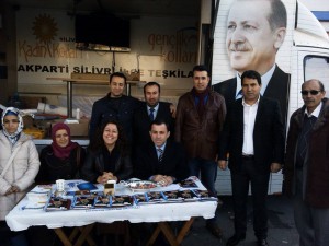 AK NOKTALARDA AK PARTİYE YOĞUN İLGİ VAR‏