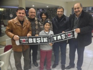 Oğuz Yönet’e Başkan Aday Adaylarından Doğum Günü Sürprizi