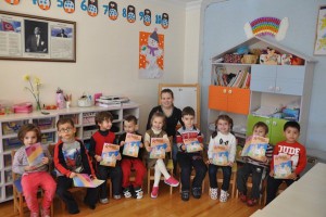 Yıldız Çocukların İlk Karne Sevinci