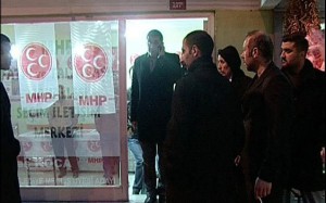 MHP Binasına Saldırıyla İlgili Gözaltına Alınan 9 Kişiden 3’ü Çocuk 5 Kişi Tutuklandı