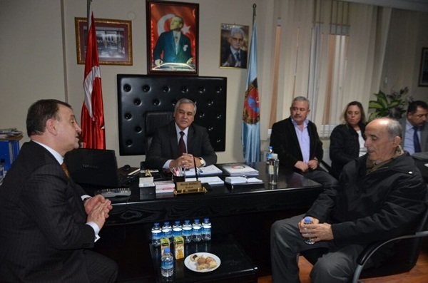 Işıklar, Şoförleri Dinledi