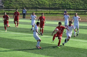 SİLİVRİSPOR DOLU DİZGİN ZİRVEYE : 2-1