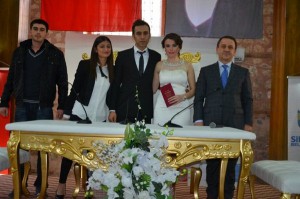 Işıklar, Bir Ömür Mutluluklar Diledi