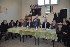 Işıklar: Söyleyecek Fikri Olmayan Hakaret Eder.