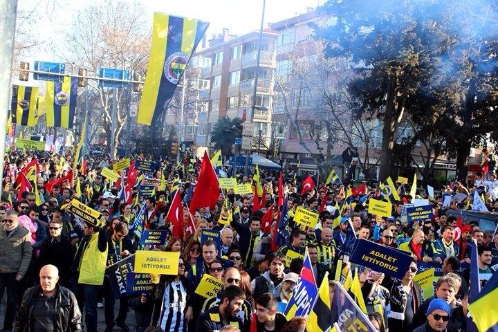 Silivri’li Fenerbahçe’liler Kadıköy’e Akın Etti