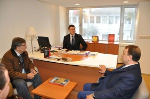 Işıklar ve ekibinden Akbank’a ziyaret