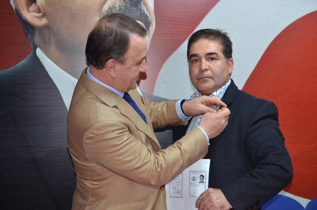 Eski AKP’li Vedat Karakaş CHP’de