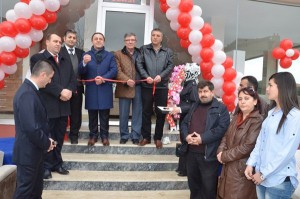 Işıklar: Allah yerinizi dar etsin