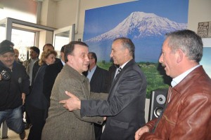 Işıklar, Ağrılı hemşerileriyle buluştu