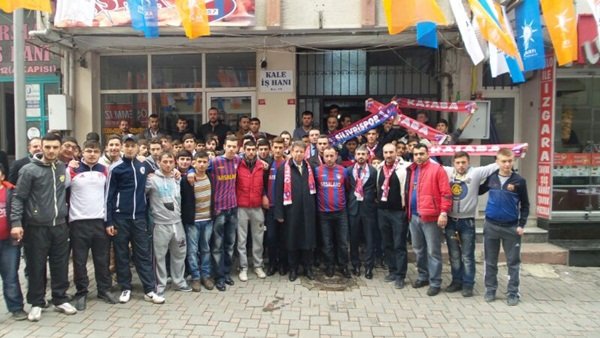 Kasaba ‘Tahir Başkan’ dedi