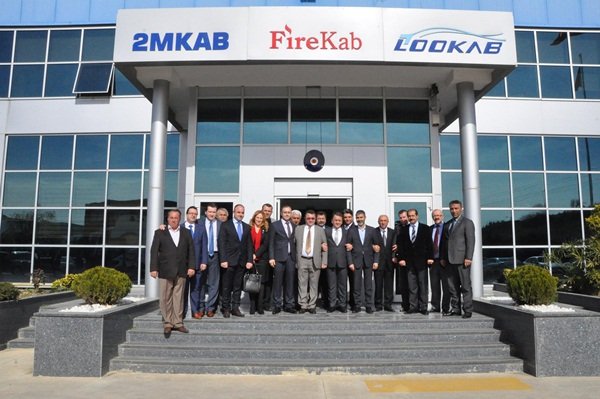 Işıklar, 2M Kablo çalışanlarıyla buluştu