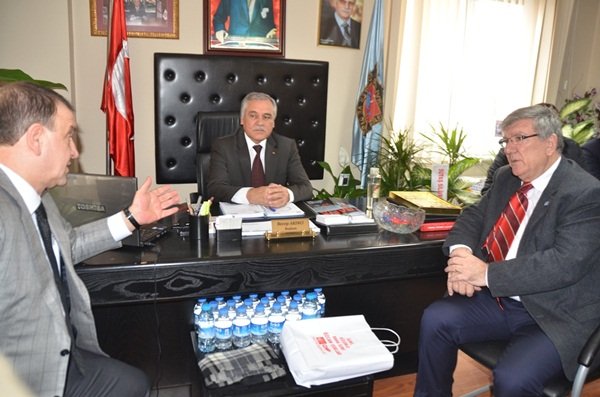 Işıklar’dan Akıncı’ya hayırlı olsun ziyareti