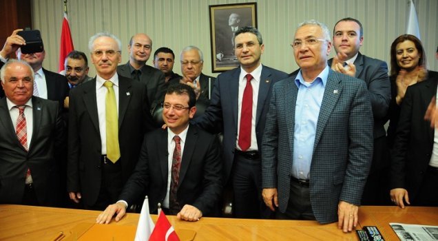 Işıklar, Beylikdüzü Belediyesinin Devir Teslim Törenine Katıldı