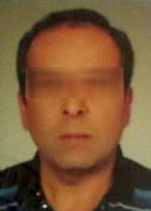 Evinin Camından Düşen İşadamını, Alt Kattaki Tabela Kurtardı