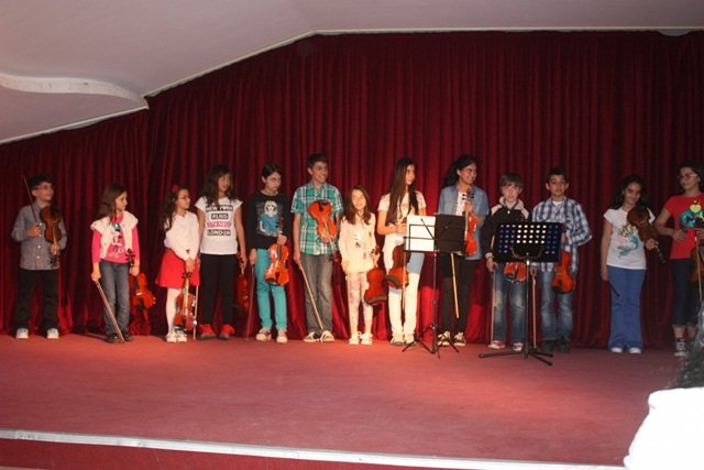 Annelere Özel Keman ve Piyano Resitali