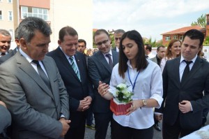 Gümüşyaka Anadolu Lisesi Öğrencilerinden Bilim Fuarı