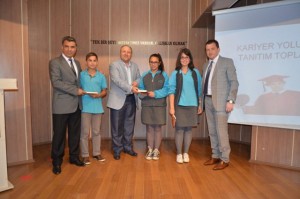 Öğrencilere yol gösterecek örnek proje