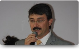 ERDAL ASLAN İLÇE MÜDÜRLÜĞÜNE ATANDI