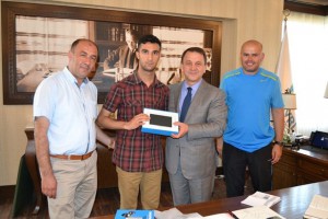 Işıklar Şampiyonları Ödüllendiriyor