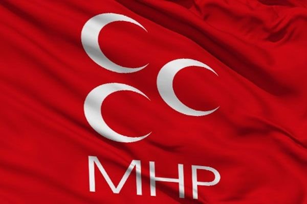 MHP İstanbul İlçelerini Görevden Aldı