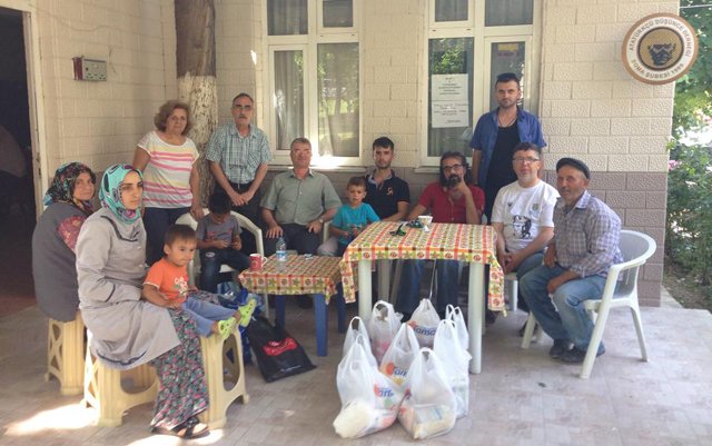 ADD Silivri Şubesi Soma’ya yardım götürdü