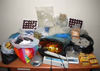 Araç İlkyardım Çantasında 1 Kilo Bonzai