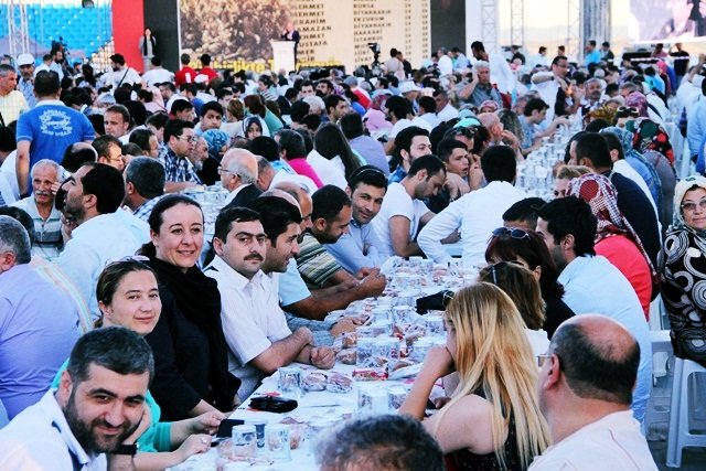 Çanakkale Şehitliği’nde İftar