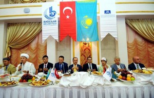 Atayurdu’nda iftar sofrası