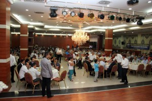 Başkan Kadıoğlu Esnafları Ziyaret Etti