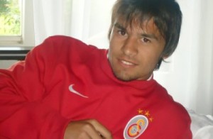 Hüseyin Tokmak Bucaspor ile anlaştı