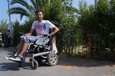 Türkiye’de Her Yıl Suya Balıklama Atlayan 150 Kişi Felç Oluyor