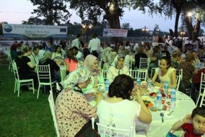 Büyükçekmeceliler, Meriç Nehrinin Kıyısında İftar Yaptı