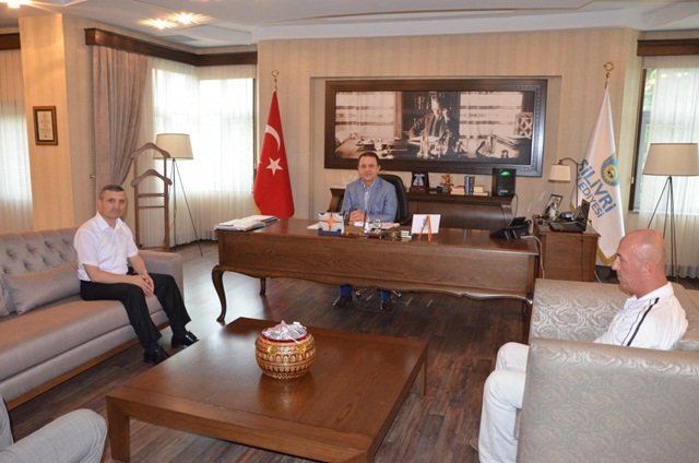 İlçe Milli Eğitim Müdürü’nden Işıklar’a Ziyaret