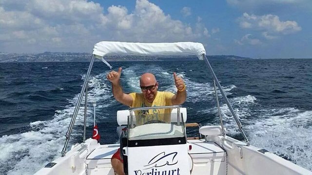 Denizde Kaybolan Gencin Cesedini Yunan Balıkçılar Buldu