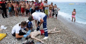 Gümüşyaka’da Akıntıya Kapılan Genç Kalp Masajıyla Hayata Döndü