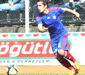 B.çekmece Belediyespor’da transfer bitmiyor