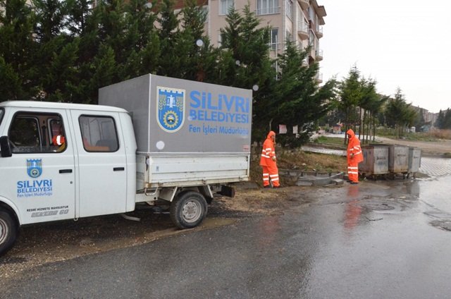 Belediye Ekipleri 24 Saat Görev Başında