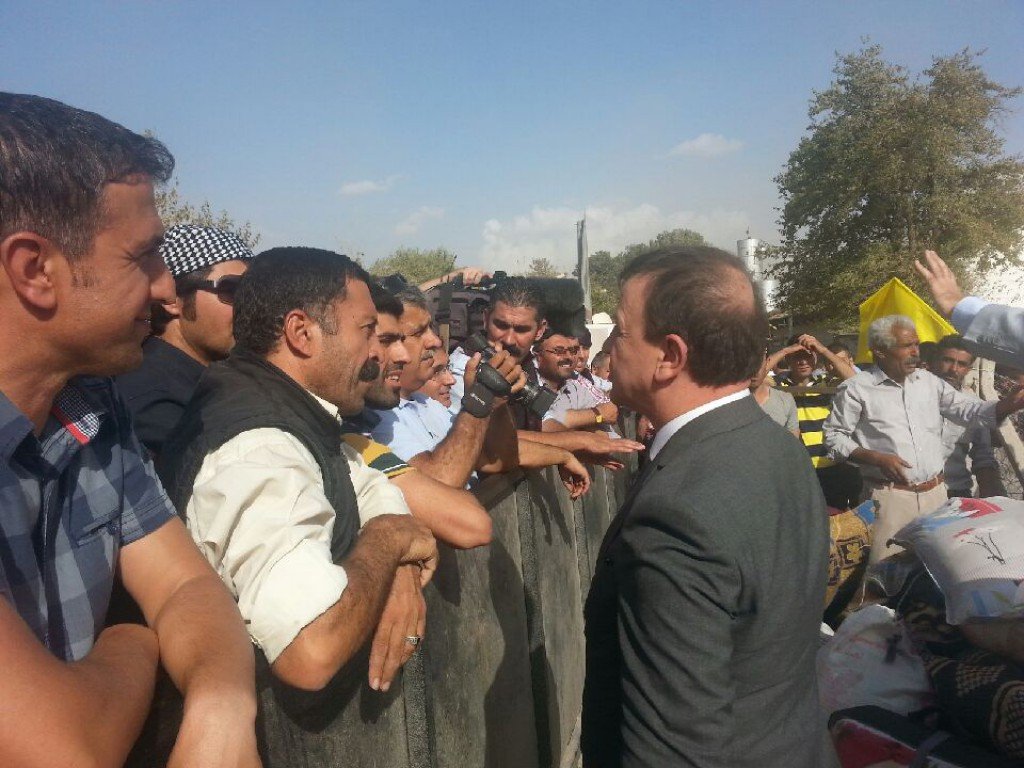 CHP’DEN GÜNEYDOĞU’YA 10 TIR YARDIM