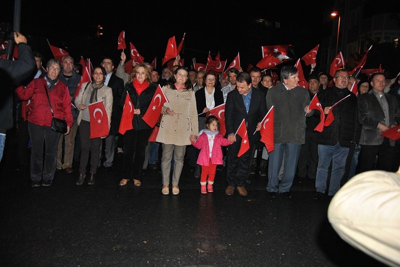 CUMHURİYET COŞKUSU MEYDANLARA TAŞTI