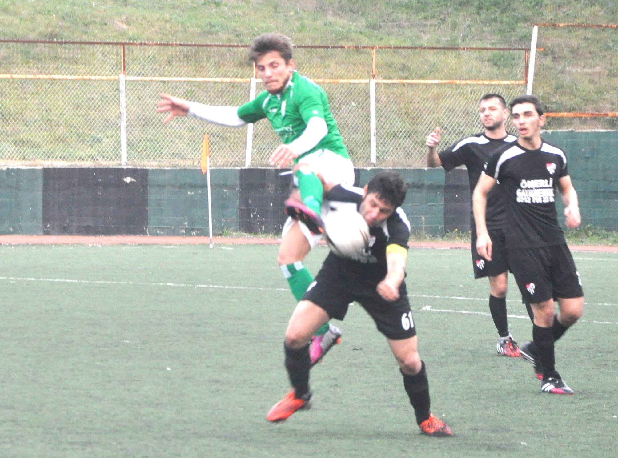 ÖMERLİSPOR EVİNDE VURULDU : 1-2