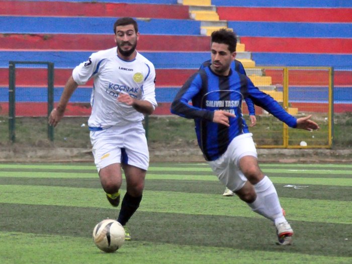 FENERSPOR KAVAKLISPOR’U DENİZ İLE GEÇTİ : 3-2