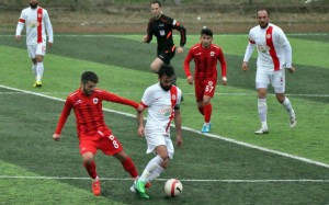 ÇATALCASPOR ZİRVEYE GÖZ KIRPIYOR : 1-0