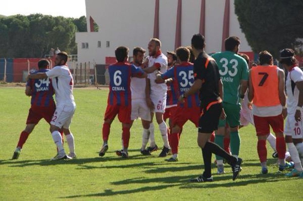 CENTİLMENLİĞİNİN KURBANI  OLDU